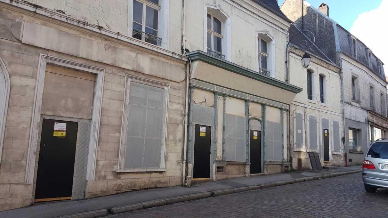 Porte anti-squat : Comment protéger efficacement vos biens ?